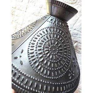 Irvin's Country Tinware Betsy Ross Shade with Chisel in Kettle Black